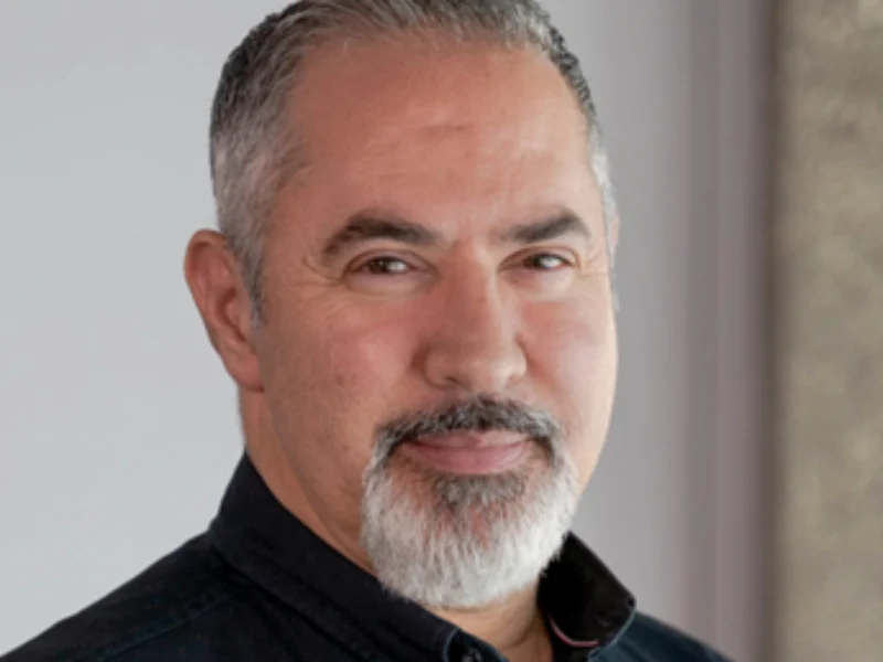 Nik Kairinos